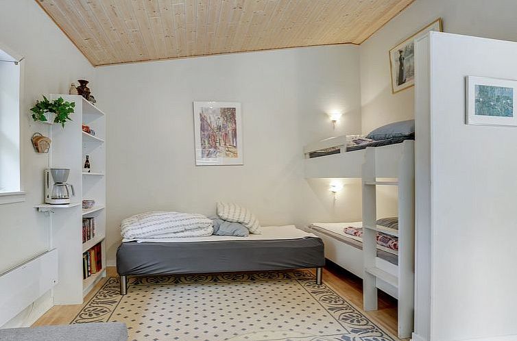 Vakantiehuis "Gwen" - 2.7km from the sea