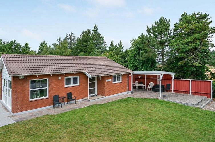 Vakantiehuis "Gwen" - 2.7km from the sea