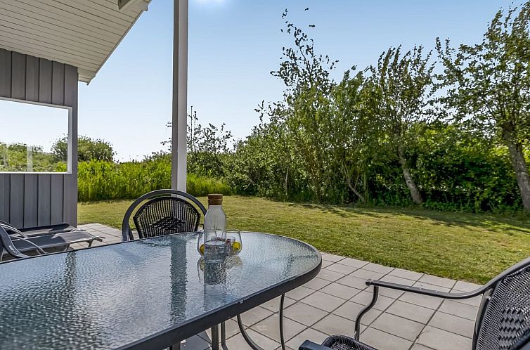 Vakantiehuis "Evalotte" - 600m from the sea