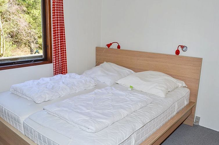 Vakantiehuis "Christian" - 3.5km from the sea