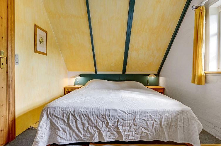 Vakantiehuis "Ariela" - 1.1km from the sea