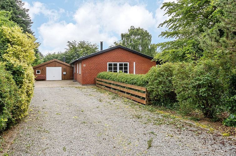 Vakantiehuis "Philip" - 2km from the sea