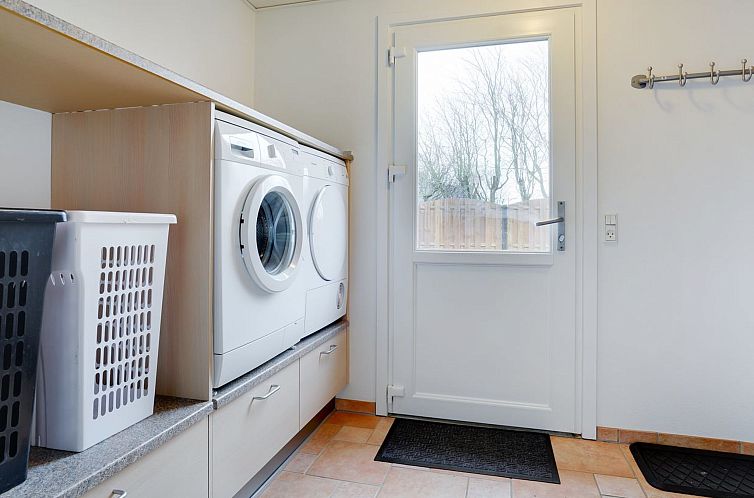 Vakantiehuis "Philip" - 2km from the sea