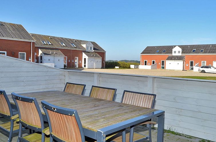 Appartement "Nayana" - 2.3km from the sea