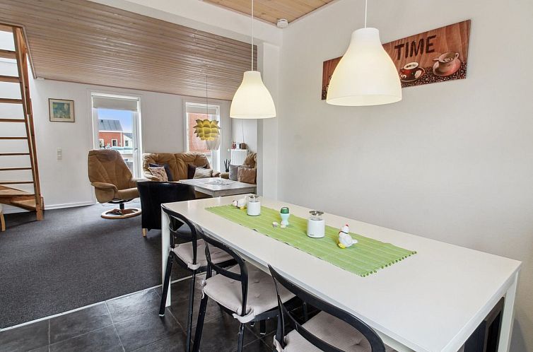 Appartement "Nayana" - 2.3km from the sea