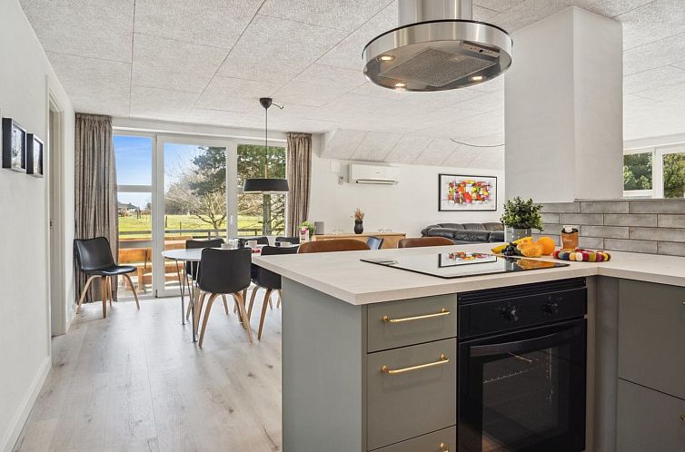 Vakantiehuis "Botulf" - 3.8km from the sea