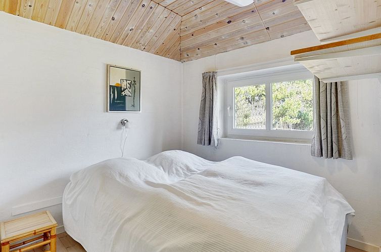 Vakantiehuis "Botulf" - 3.8km from the sea