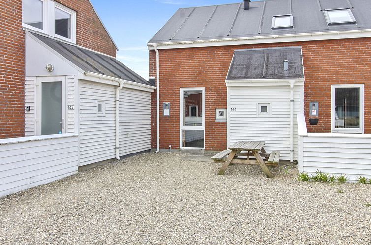 Guest house 2890732 - Apartment Zuidelijke Noordzee - Appartement "Héléne" - 2.3km from the sea