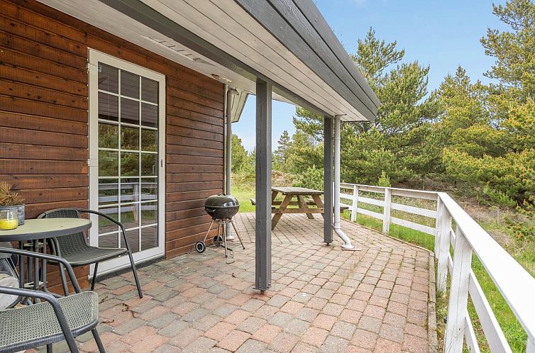 Vakantiehuis "Mariette" - 3.1km from the sea