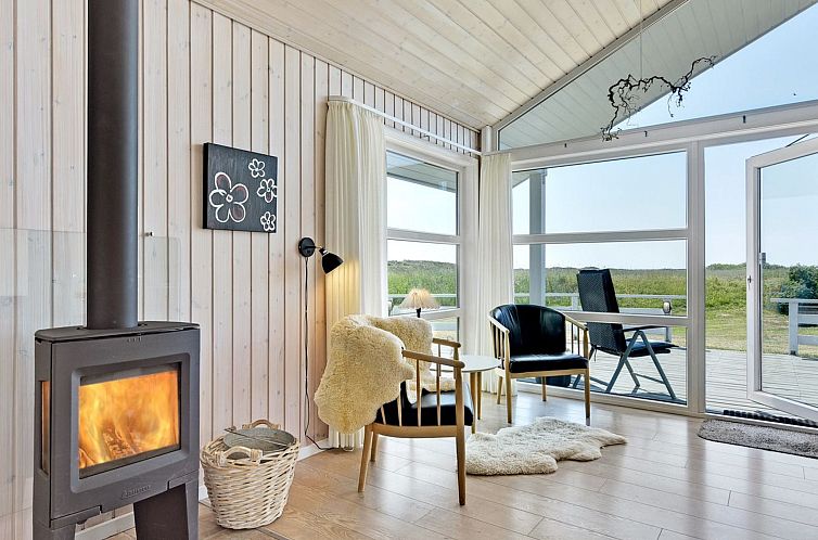 Vakantiehuis "Chrisse" - 550m from the sea