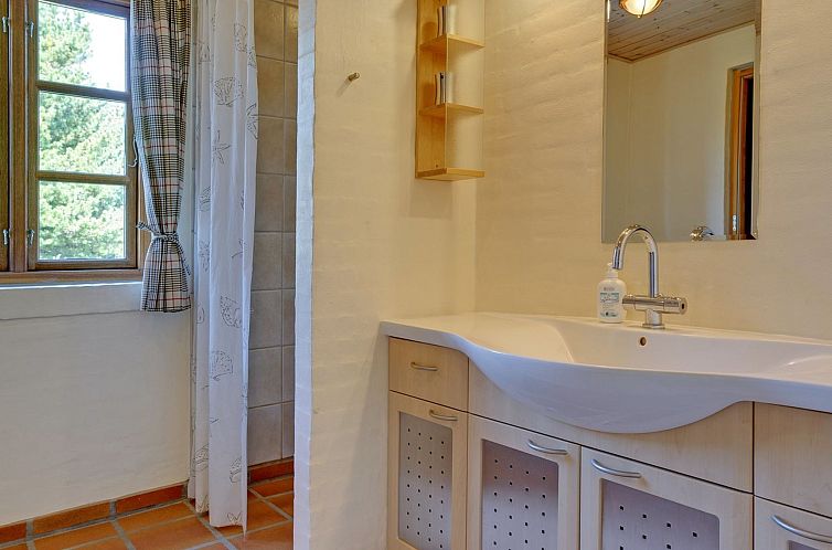 Vakantiehuis "Sigwid" - 2.7km from the sea