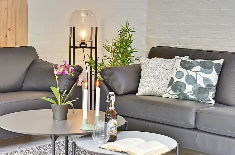 Appartement "Elara" - 200m from the sea