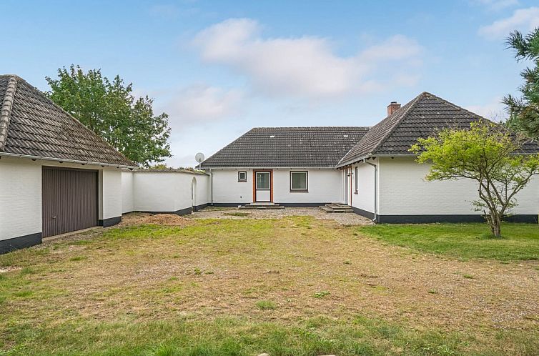 Vakantiehuis "Solmaz" - 3.5km from the sea