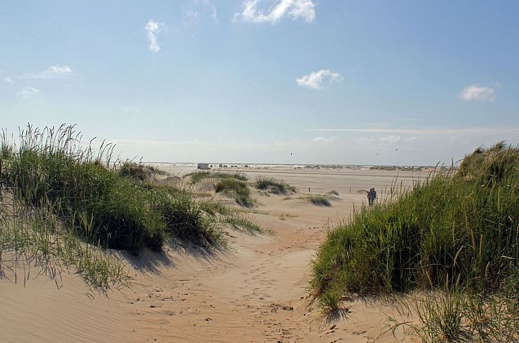 Vakantiehuis "Neia" - 640m from the sea