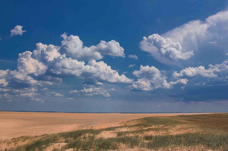 Vakantiehuis "Neia" - 640m from the sea