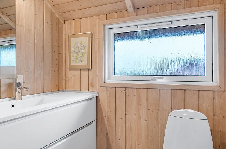 Vakantiehuis "Neia" - 640m from the sea