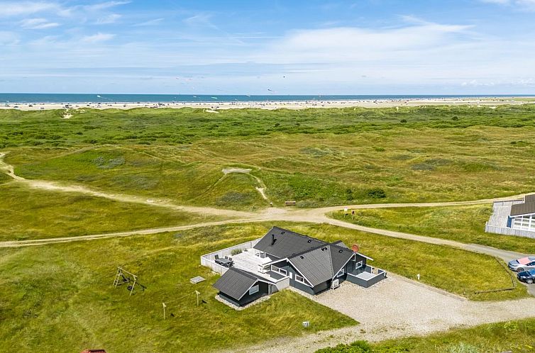 Vakantiehuis "Betti" - 200m from the sea