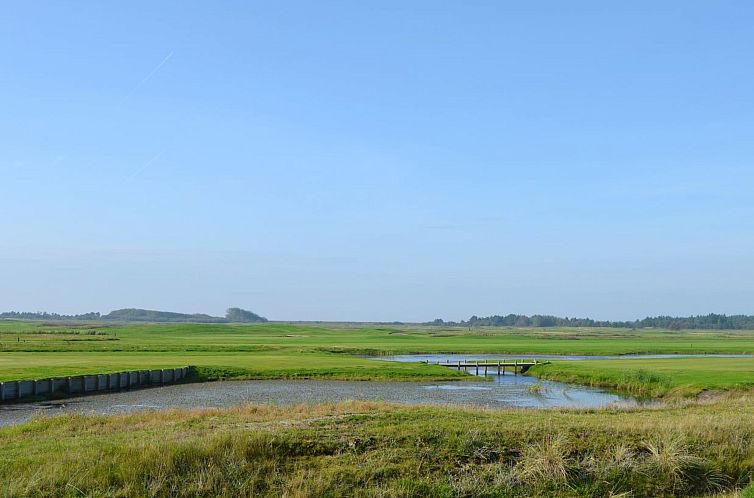 Vakantiehuis "Inga" - 1.3km from the sea