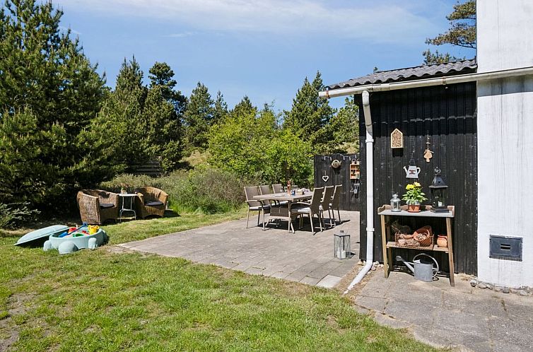 Vakantiehuis "Inga" - 1.3km from the sea