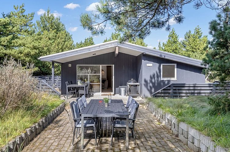 Guest house 2890764 - Holiday property Zuidelijke Noordzee - Vakantiehuis "Roald" - 2.2km from the sea