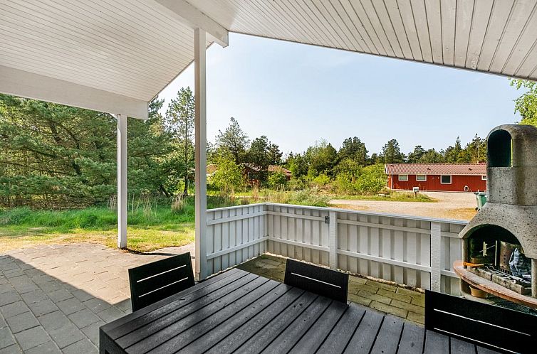 Vakantiehuis "Cora" - 1km from the sea