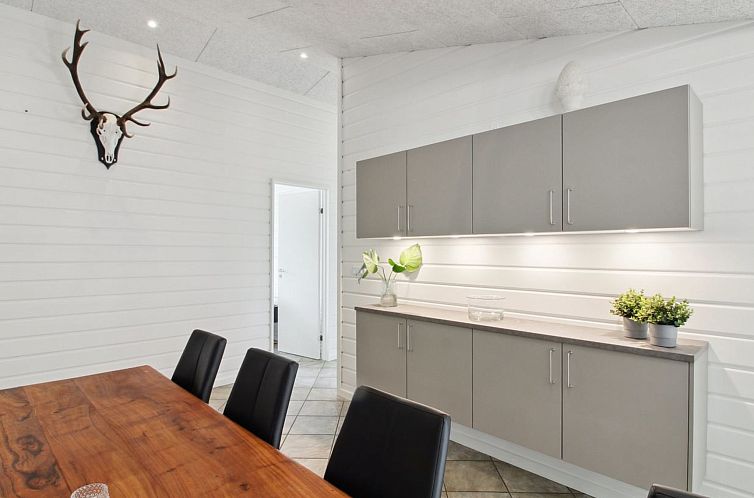 Vakantiehuis "Nael" - 1.6km from the sea