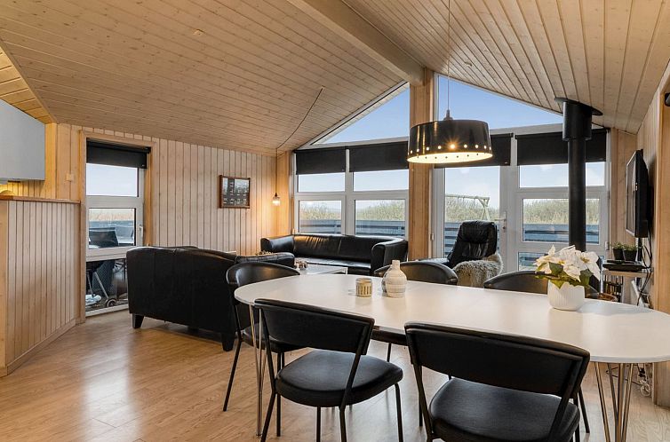 Vakantiehuis "Arnkil" - 700m from the sea