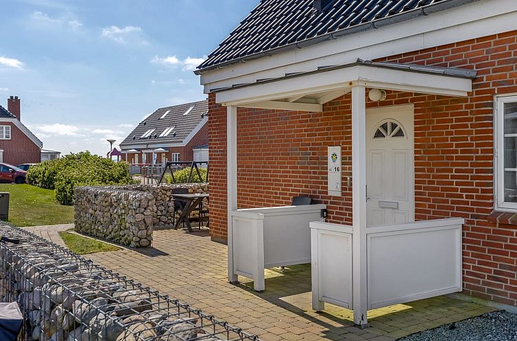 Vakantiehuis "Joonas" - 100m from the sea