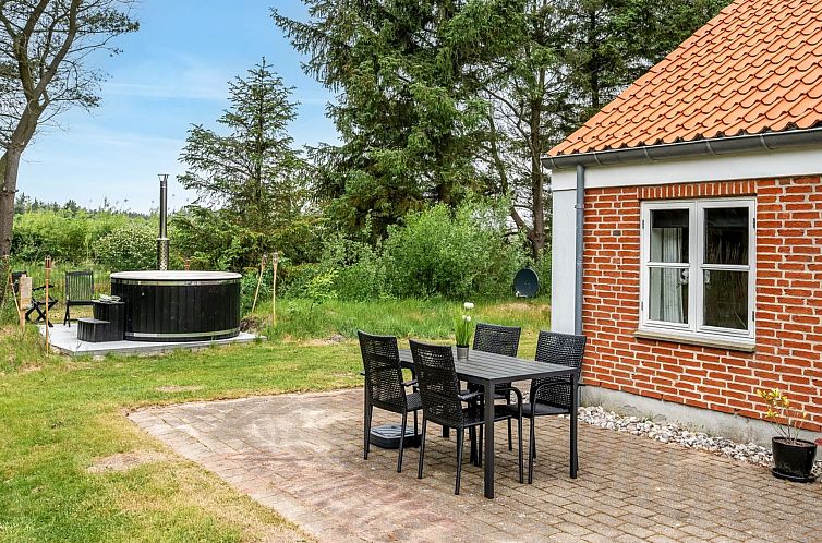 Vakantiehuis "Marlise" - 2.5km from the sea