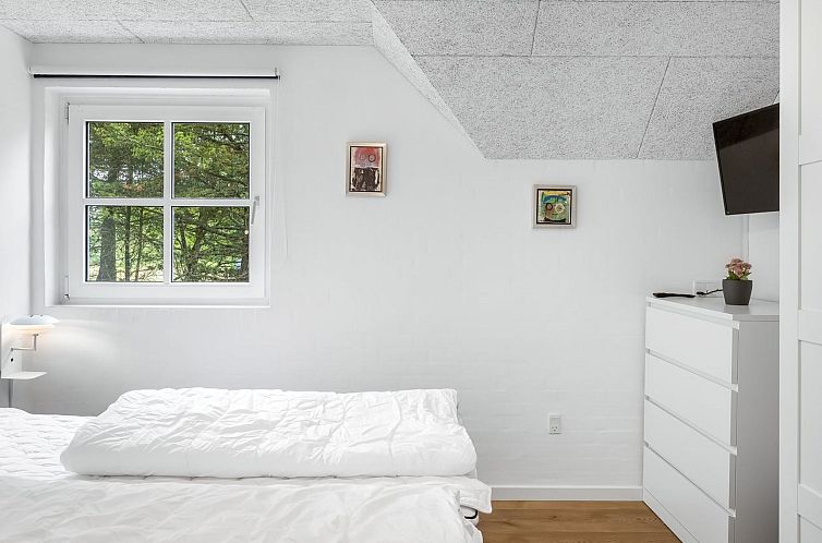 Vakantiehuis "Aivars" -  from the sea