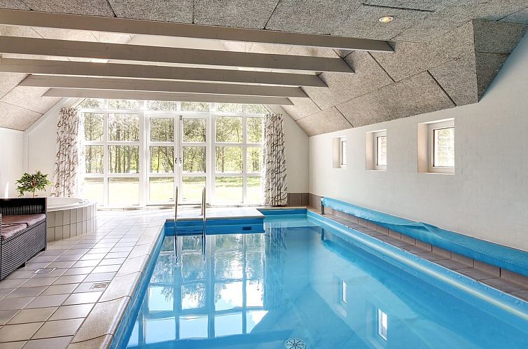 Vakantiehuis "Dorris" - 4.3km from the sea