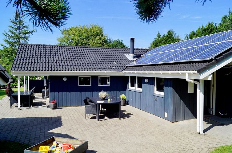 Vakantiehuis "Stillfrieda" - 12km from the sea