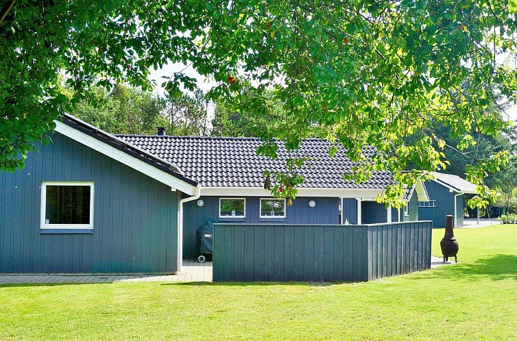 Vakantiehuis "Stillfrieda" - 12km from the sea