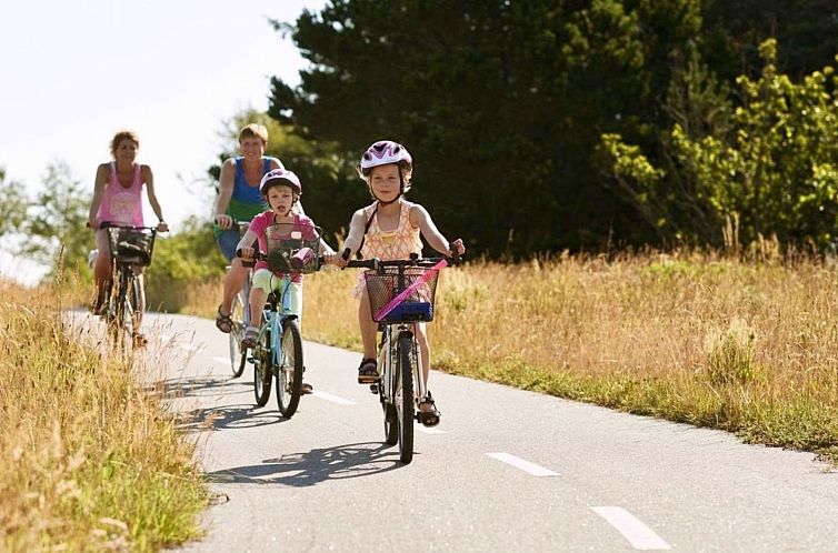 Vakantiehuis "Stillfrieda" - 12km from the sea