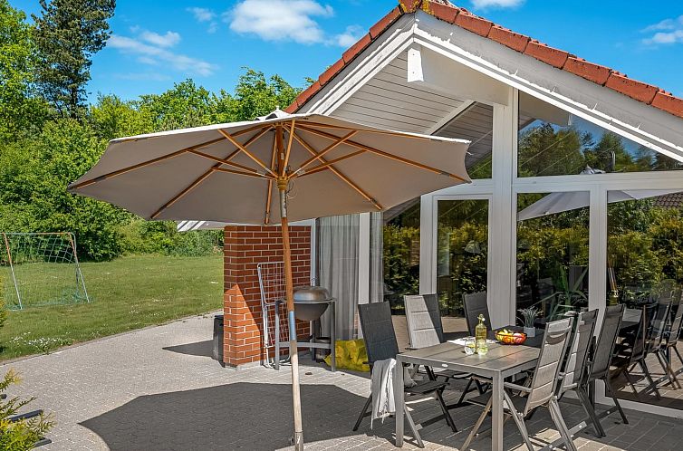 Vakantiehuis "Erp" - 10km from the sea