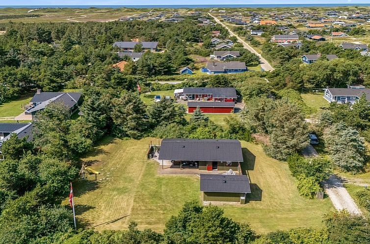 Vakantiehuis "Geertje" - 900m from the sea