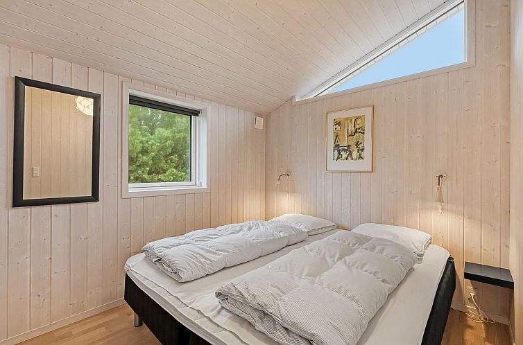 Vakantiehuis "Helen" - 500m to the fjord