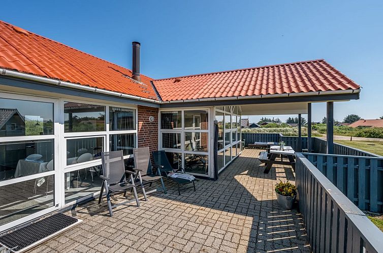 Vakantiehuis "Yorik" - 800m from the sea