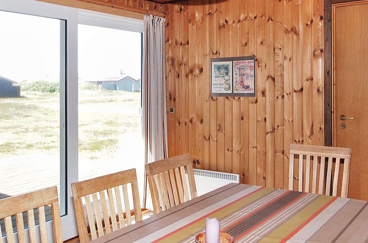 Vakantiehuis "Rami" -  from the sea