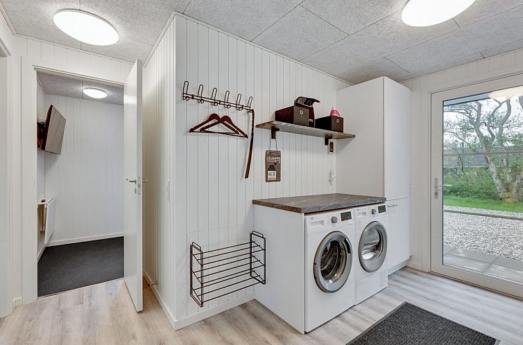 Vakantiehuis "Øn" -  from the sea