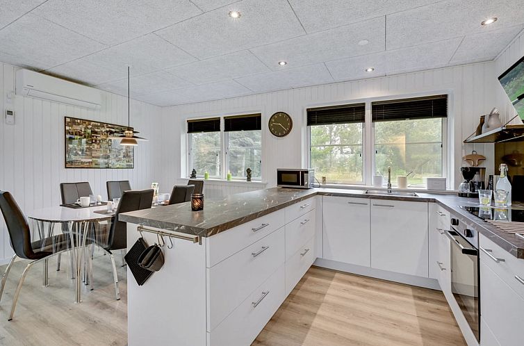 Vakantiehuis "Øn" -  from the sea