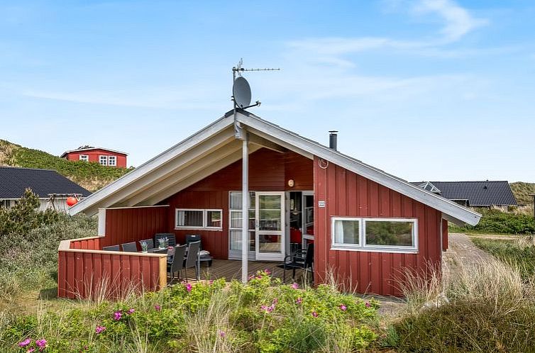 Vakantiehuis "Tuure" -  from the sea