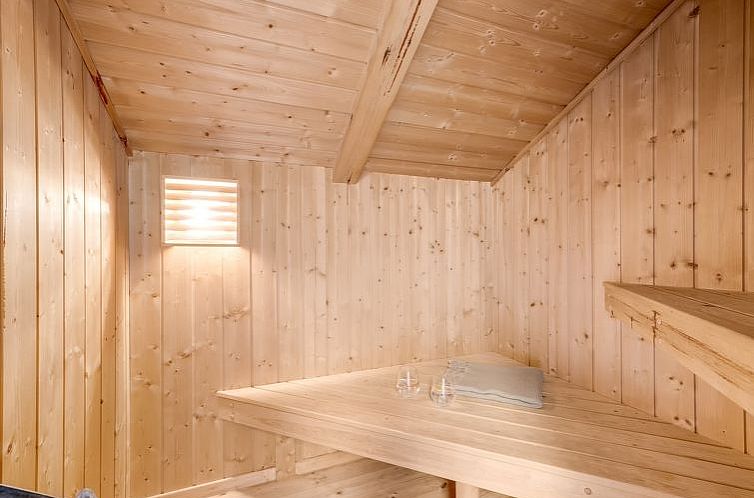 Vakantiehuis "Tuure" -  from the sea