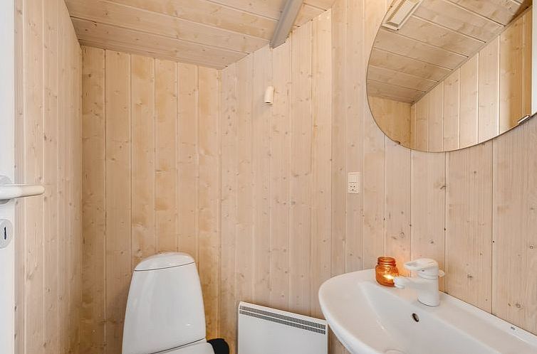 Vakantiehuis "Tuure" -  from the sea