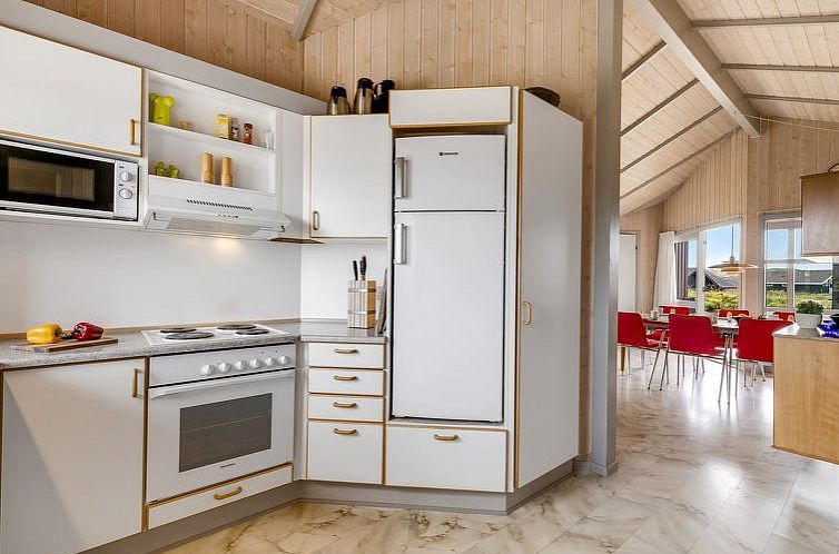 Vakantiehuis "Tuure" -  from the sea