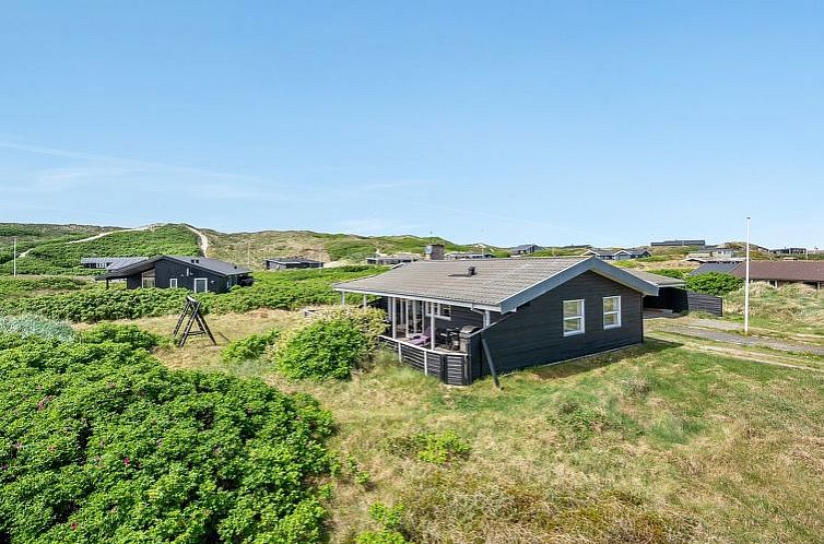 Vakantiehuis "Vina" - 200m to the inlet