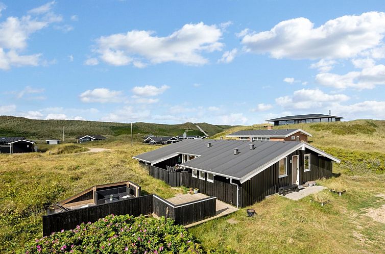 Vakantiehuis "Friedel" - 150m from the sea