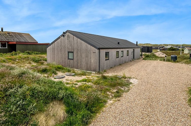 Vakantiehuis "Waldar" -  from the sea