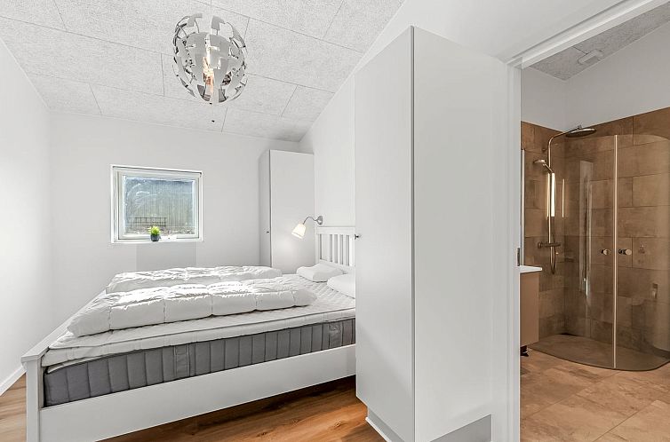 Vakantiehuis "Waldar" -  from the sea