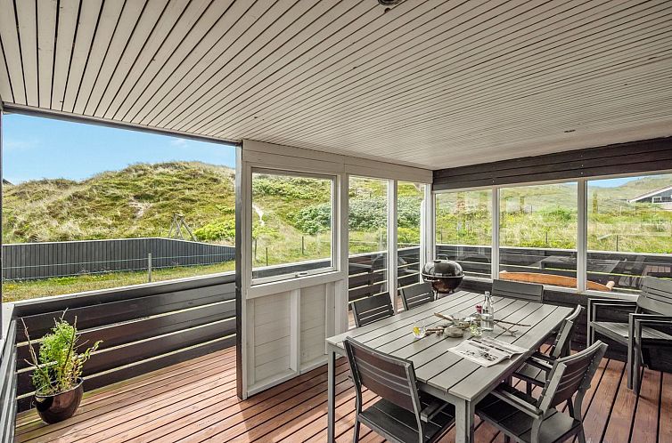 Vakantiehuis "Veetrikki" -  from the sea